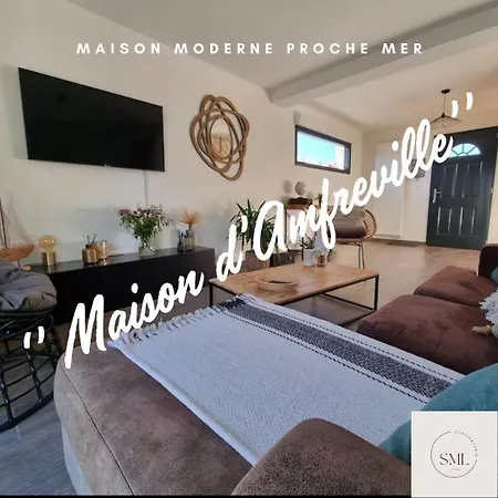 Holiday home Maison Moderne Proche